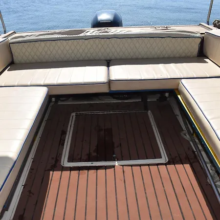 Botel Stamas Yacht *
